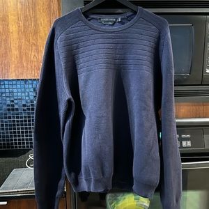 Canada Goose Authentic sweater - XL - barely worn maybe once - black label navy